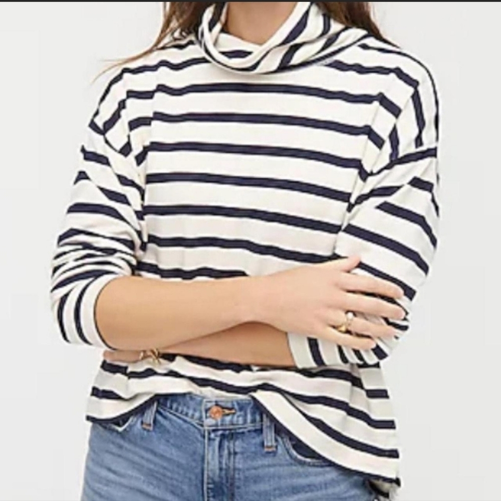 J. Crew‎ Deck Striped Turtleneck Navy Blue and Ivory Large Oversized